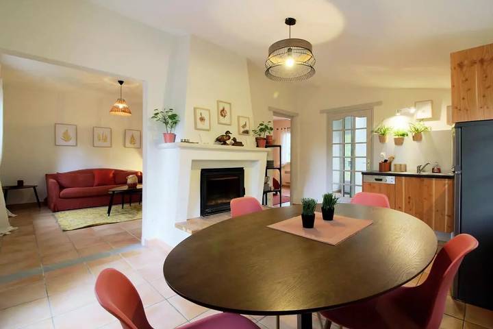 Gîte für 2 Personen, mit Pool und Garten - 1