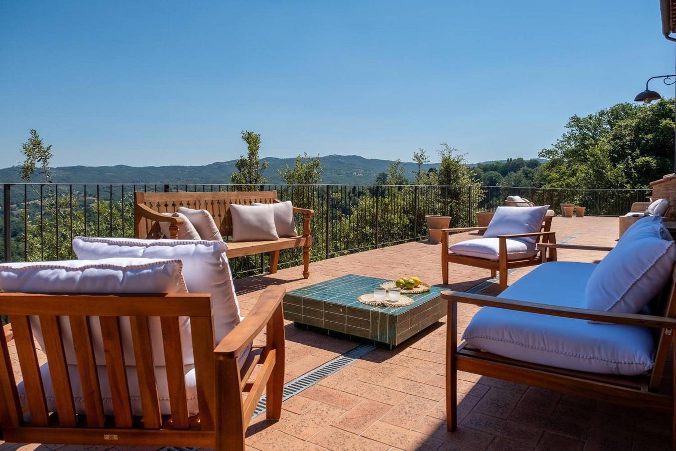 Villa 'San Biagio' – Luxus mit Seeblick, Wlan und Klimaanlage in Città della Pieve, Perugia Provinz