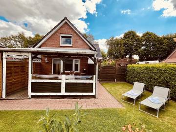 Ferienwohnung für 2 Personen, mit Sauna und Terrasse in Ihlow
