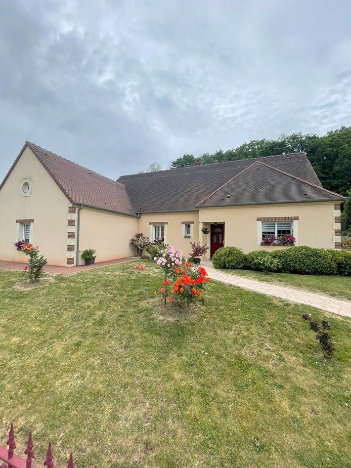 Chambre d’hôte pour 2 personnes, avec jardin à Nogent-le-Rotrou