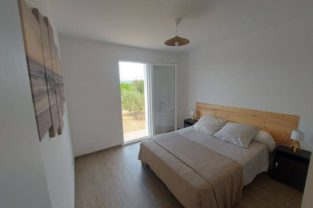 House All Comfort, Imprenable View, no Vis à Vis, Private swimming pool in Saint-André-de-Roquelongue, Narbonne region