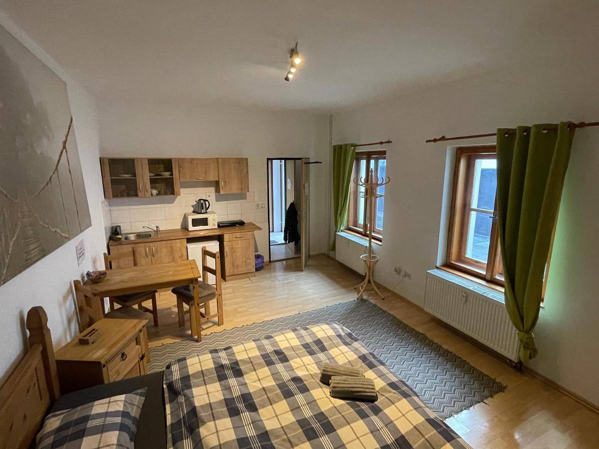 Geheel appartement, Byt v Kačení ulici in Olomouc, Olomouc (regio)