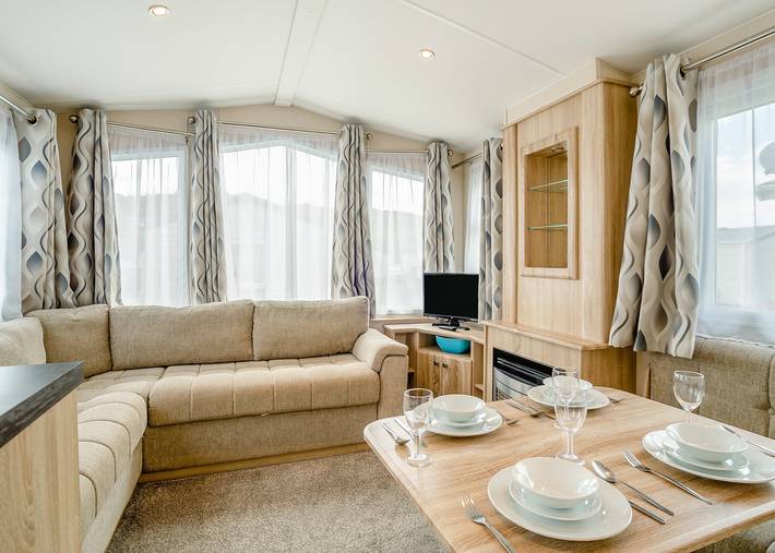 Glamping for 6 people in Dorset