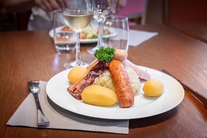 Hôtel pour 2 personnes, avec jardin, animaux acceptés à Lembach - 2