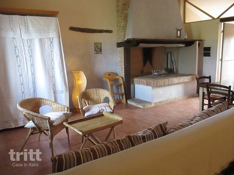 Tritt — Beautifully located apartment for 2 people in Castiglione del Lago in Castiglione del Lago, Lake Trasimeno