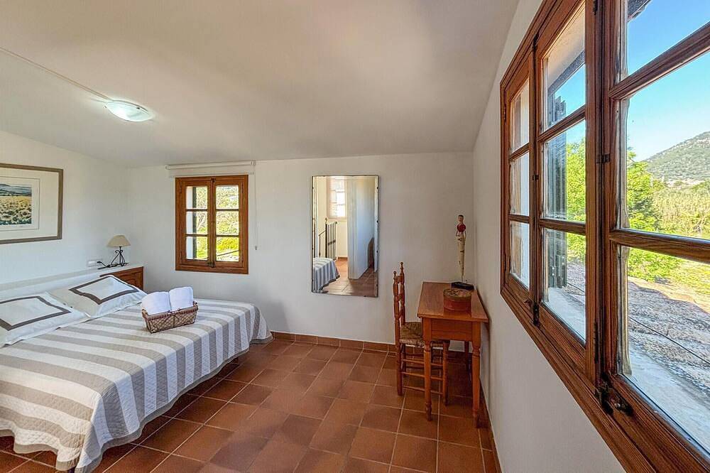 Es Figueral Son Ribas in Alaró, Interior de Mallorca