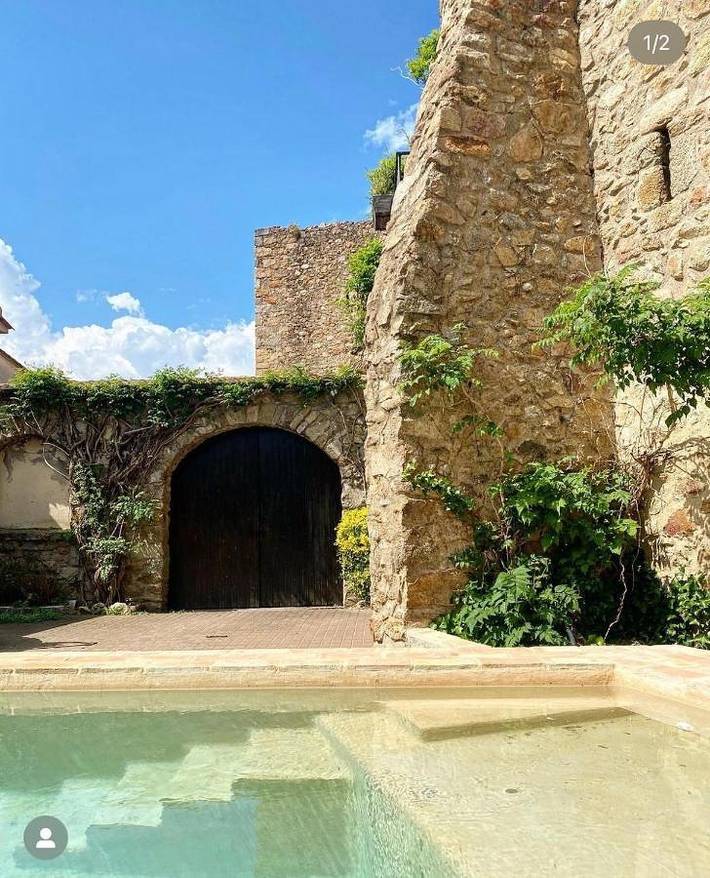 Casa rural para 14 personas, con Balcón y Terraza además de Jardín y Piscina en Capmany - 4