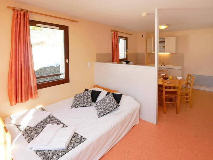 Camping pour 5 personnes, avec sauna et balcon en Haute-Savoie - 4