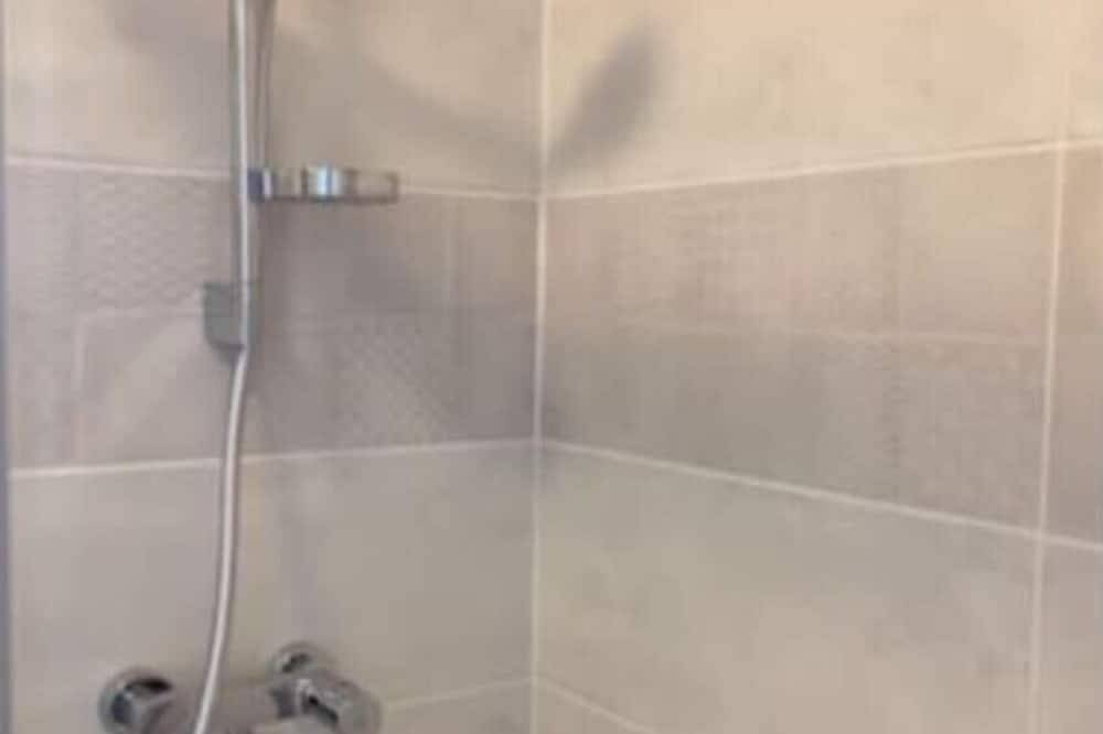 Apartamento entero, Le Jean Moulin - Bords de Saône in Caluire-et-Cuire, Ródano