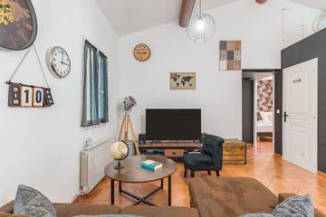 Maison De Vacances pour 4 Personnes dans Roussillon, Parc naturel régional du Luberon, Photo 2