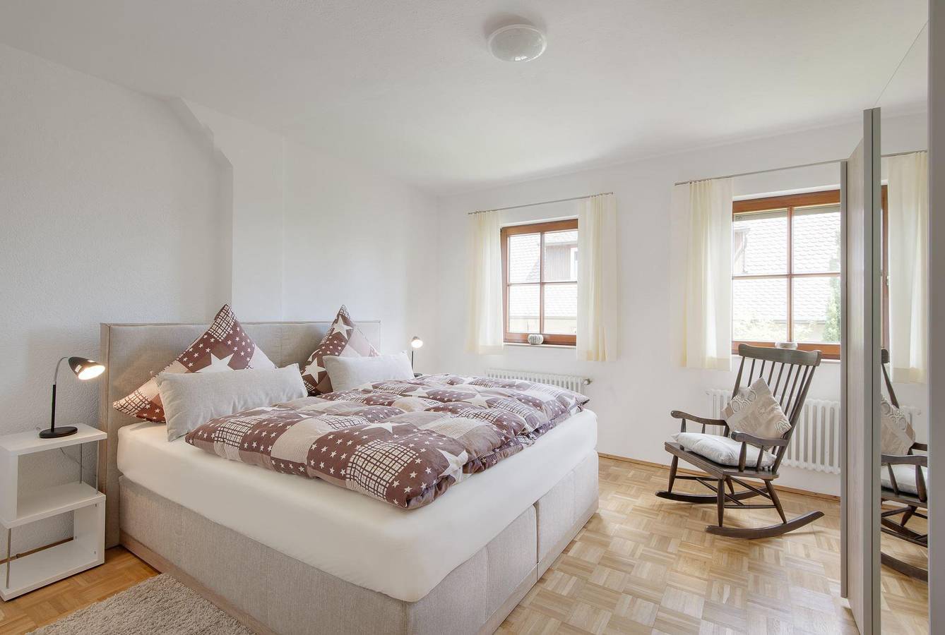 Ganze Ferienwohnung, Ferienhaus La Perla - Apartment Seeperle in Überlingen, Region Bodensee-Oberschwaben
