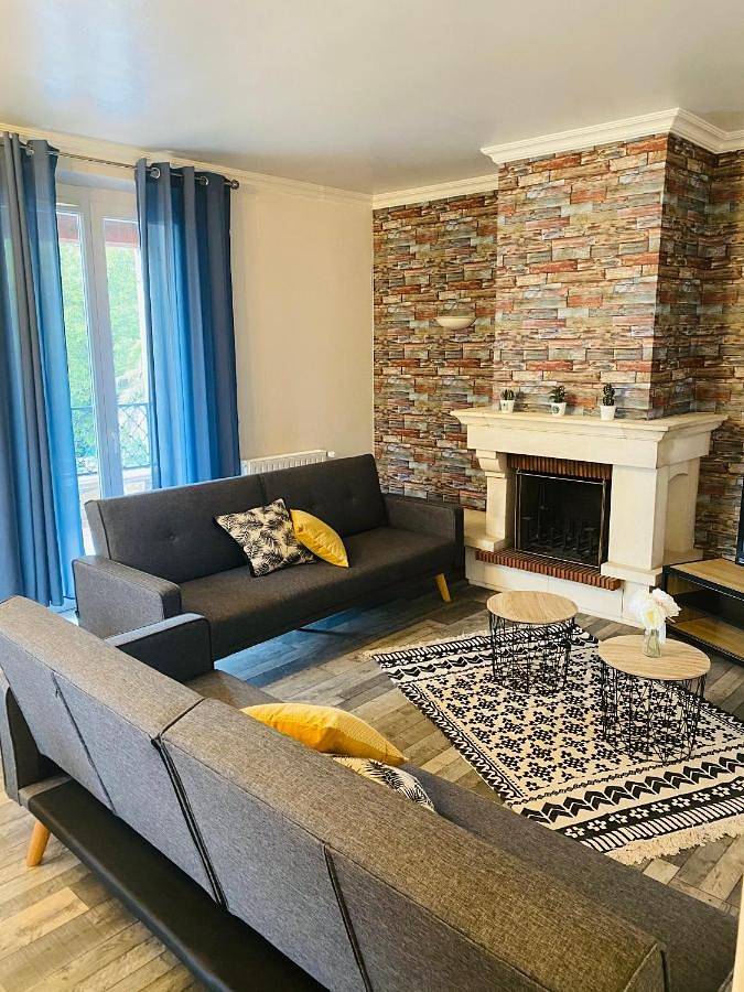 Gîte pour 7 personnes, avec terrasse et vue à Montboucher-sur-Jabron - 4