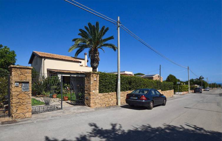 Apartamento para 3 personas, con Terraza y Jardín en Augusta (Sicilia)