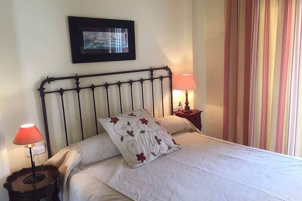 Entire apartment, Beautiful apartment facing the sea with huge terrace in Playa Carrer La Mar, el Campello