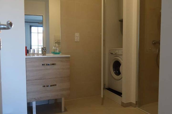 Gîte pour 2 personnes, avec balcon dans Plage Du Port Meleu Prefailles - 2