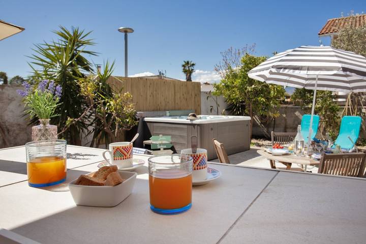 Villa pour 6 personnes, avec jacuzzi et jardin, animaux acceptés - 1