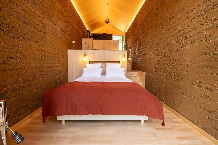 Lodge pour 2 personnes, avec Jacuzzi et Terrasse ainsi que Jardin et Vue