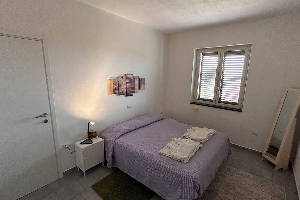 Entire apartment, Vacation House Oliveta, on the border between Basilicata and Calabria in Tortora Marina, Tortora