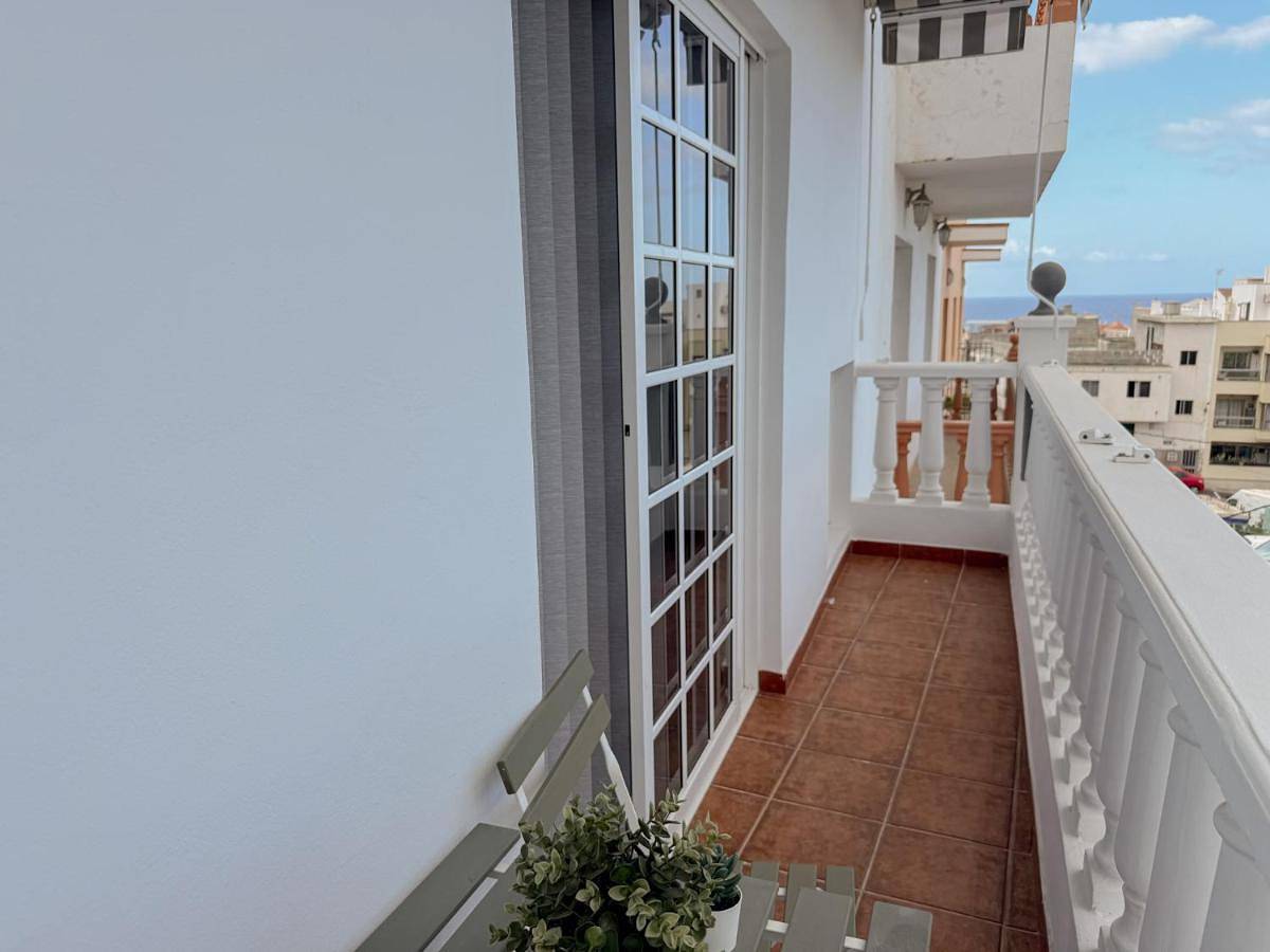 Double Room with Private Bathroom in Alcalá, Guía de Isora