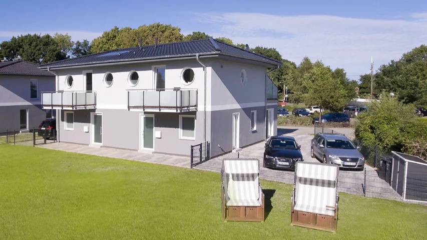 Ferienhaus für 6 Personen, mit Balkon und Pool sowie Sauna und Garten in Göhren - 2