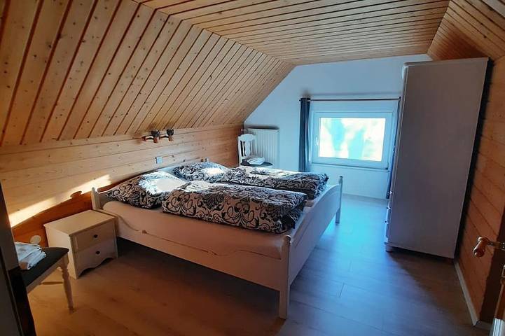 Ferienwohnung für 5 Personen, mit Garten in Hattstedtermarsch - 4