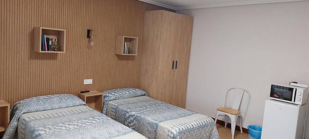 Maison d’hôte pour 5 personnes, avec vue et balcon à Vitoria-Gasteiz - 2