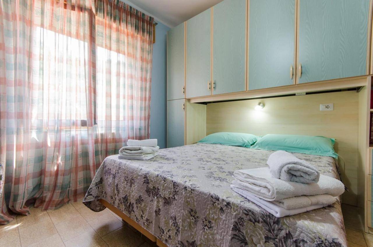Double or Twin Room with Shared Bathroom in Loceri, Barbagia