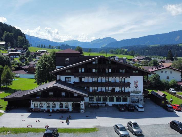Hotel für 2 Personen, mit Balkon und Garten sowie Sauna in Oberndorf in Tirol - 2