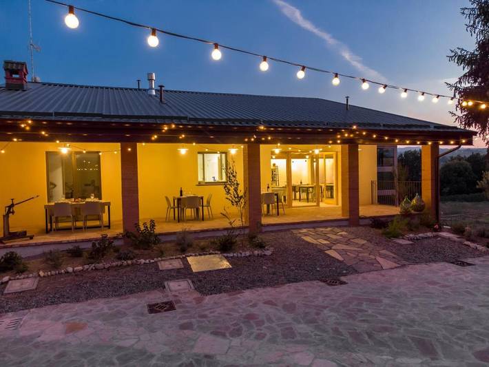 Agriturismo per 2 persone, con Giardino e Panorama in Provincia di Piacenza