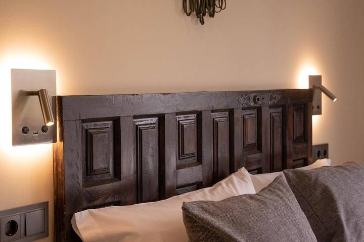 Apartamento para 2 personas, con Balcón y Terraza además de Jacuzzi y Jardín en Medinaceli