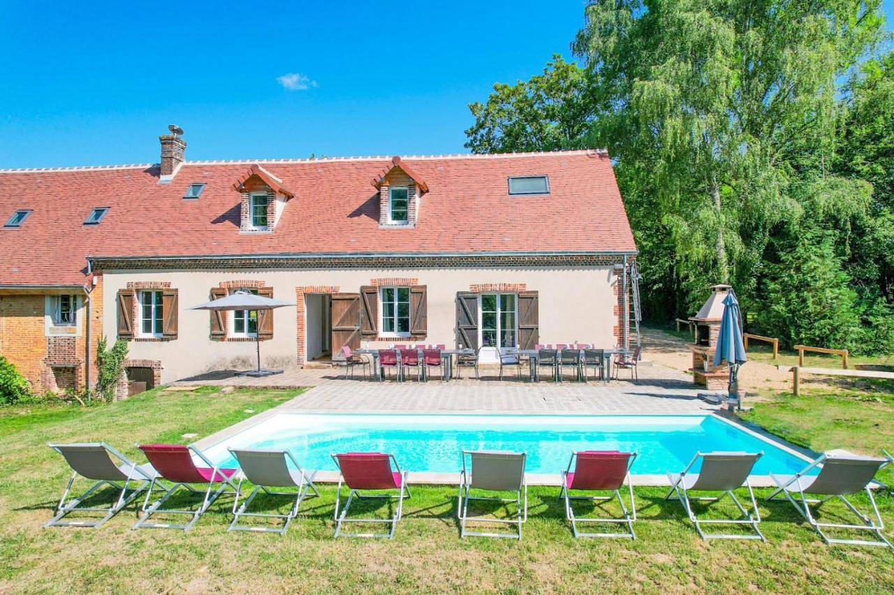 Holiday Home in Beaumont-les-Autels, Région de Nogent-le-Rotrou