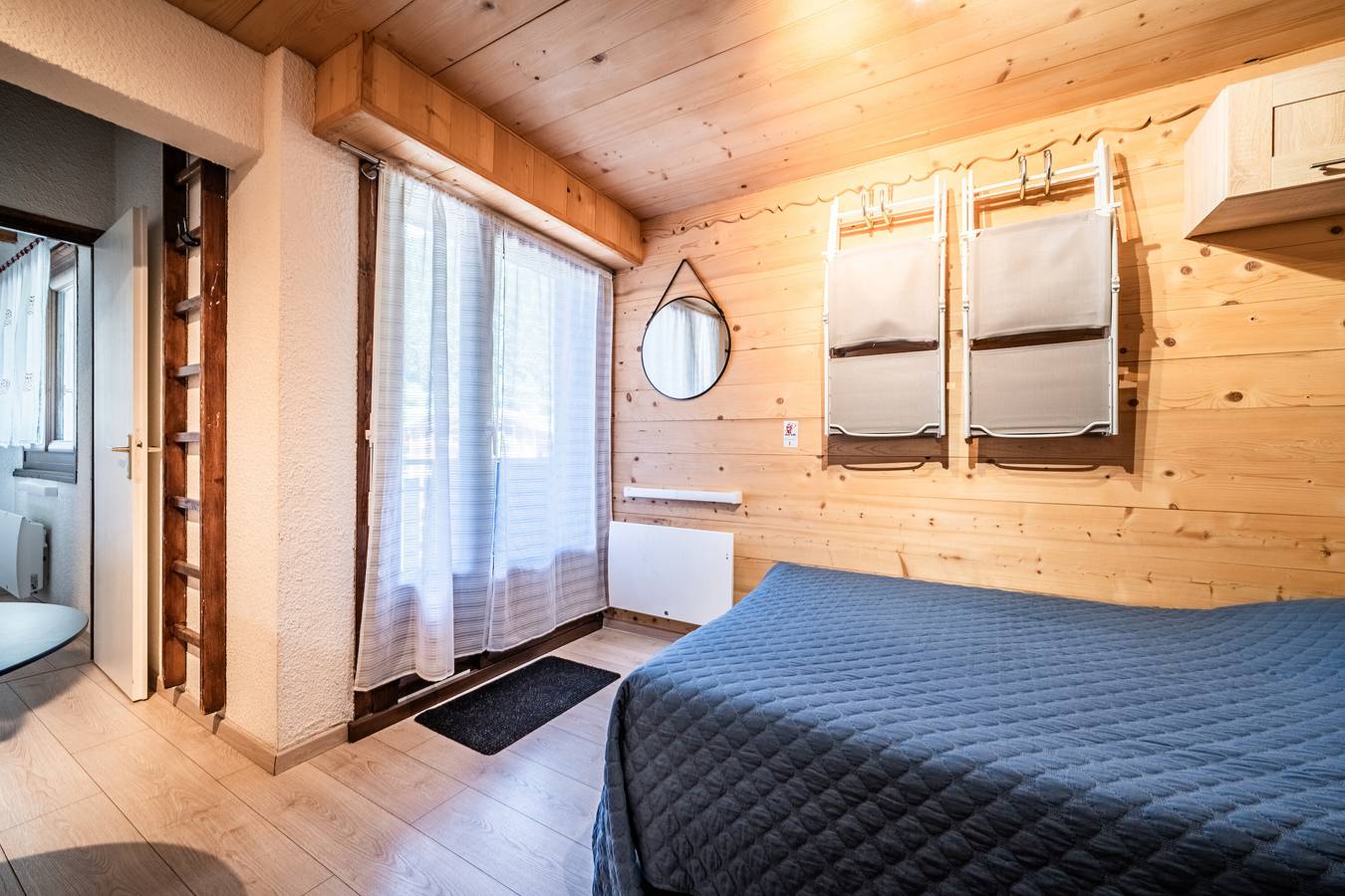 Appartement entier, Appartement 'Bien Agencé, Bien Placé-Châtel' avec vue sur les montagnes et balcon in Chatel, Les Portes du Soleil