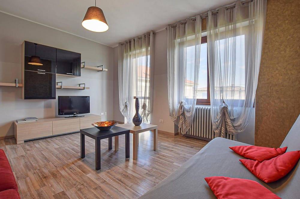 Superbe maison de 3 chambres à Gozzano. in Gozzano, Province de Novare