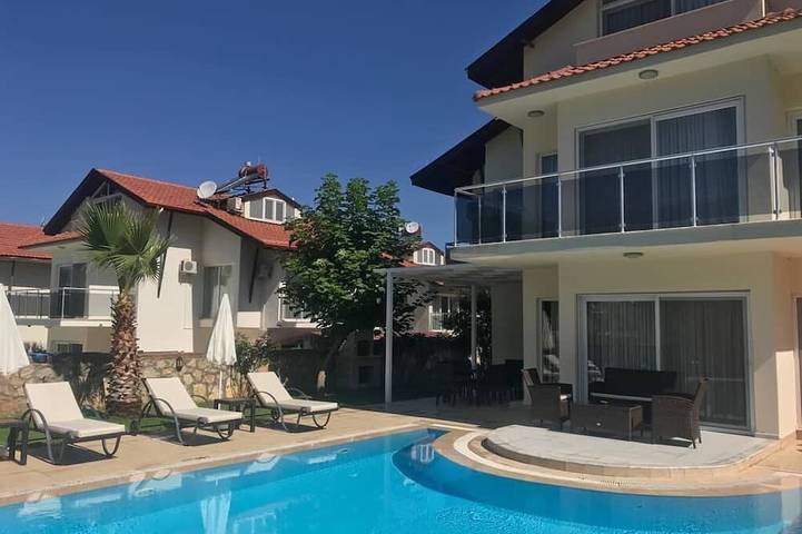 Holiday rental for 8 people, with balcony and garden in Fethiye