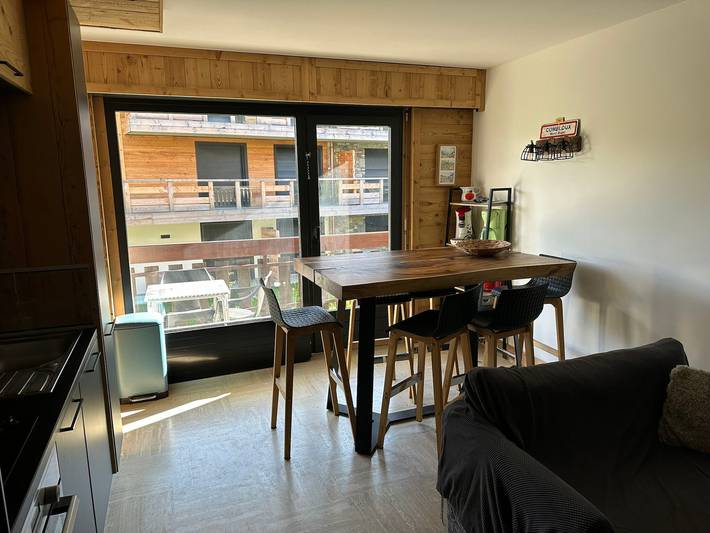 Entire apartment, 3-room apartment for 6 people near the slopes in Combloux, Pays du Mont-Blanc