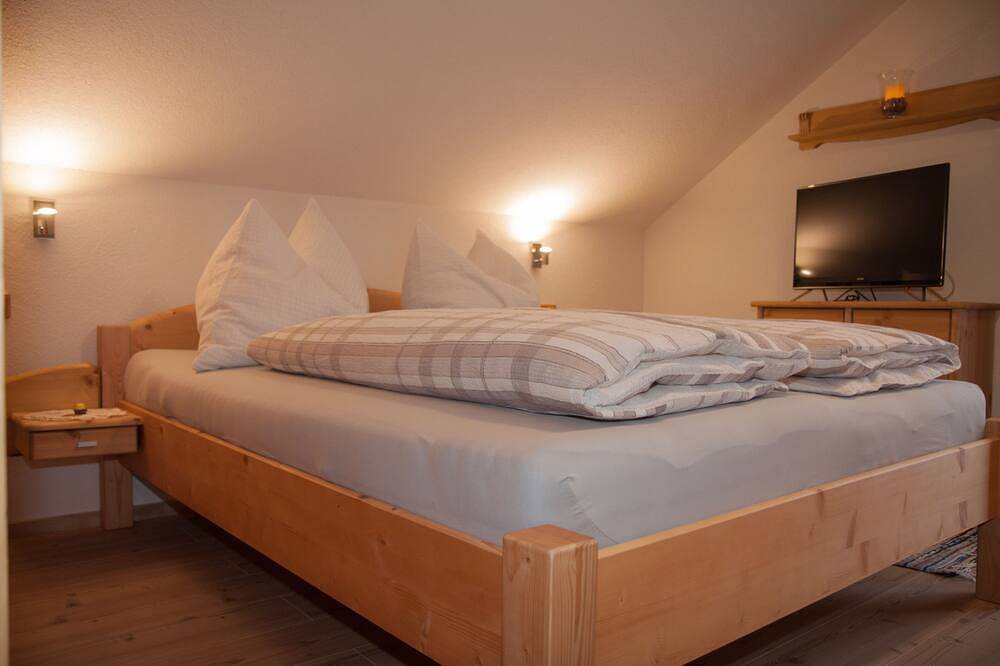 Chalet an der Traun in Ebensee am Traunsee-Hundefreundlich in Ebensee, Bezirk Gmunden