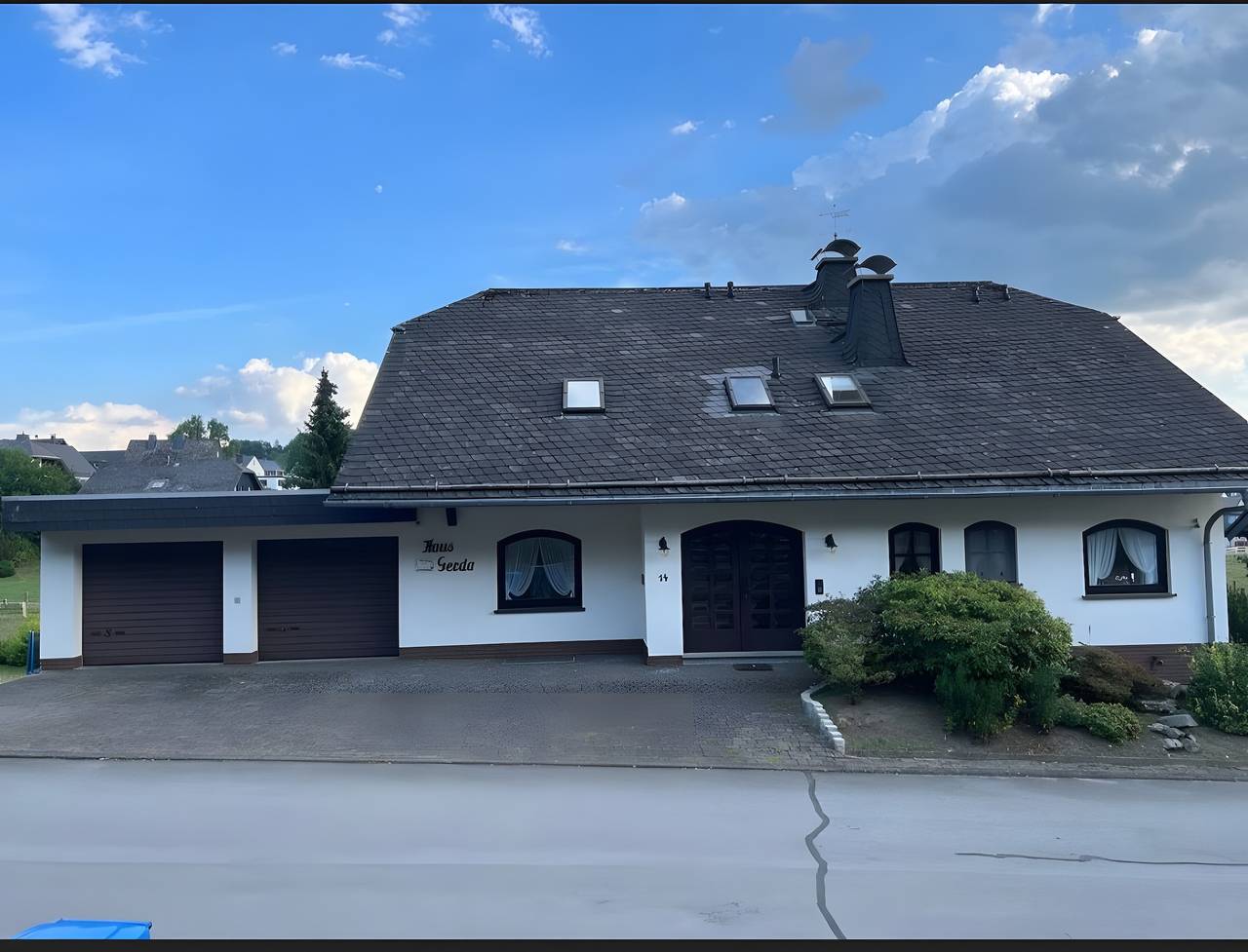 Ganze Wohnung, Haus Gerda mit Bergblick, privater Terrasse und Wlan in Willingen, die Mittelgebirge