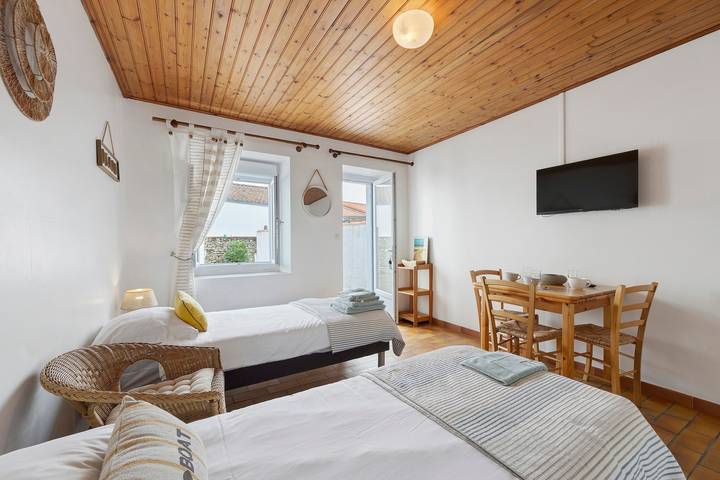 Hel studio-lejlighed, Hugo’s Studio – 200 m from the Beach in La Tranche-sur-Mer, Vendée
