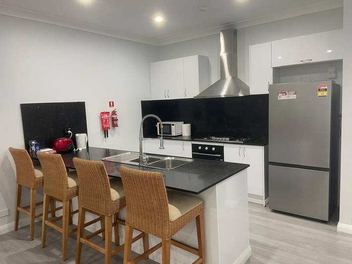 Holiday home for 16 people in Sydney