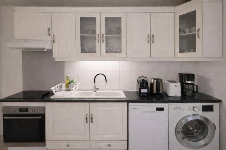 Location de vacances pour 12 personnes, avec terrasse à Beaune - 3