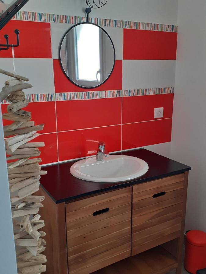 Location de vacances pour 10 personnes, avec vue ainsi que piscine et terrasse à Gindou - 3