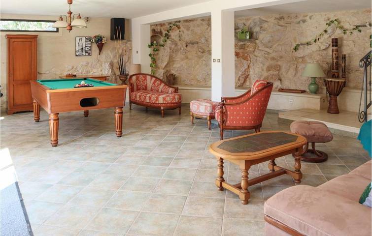 Location de vacances pour 10 personnes, avec piscine et jardin à Rochefort-du-Gard - 3