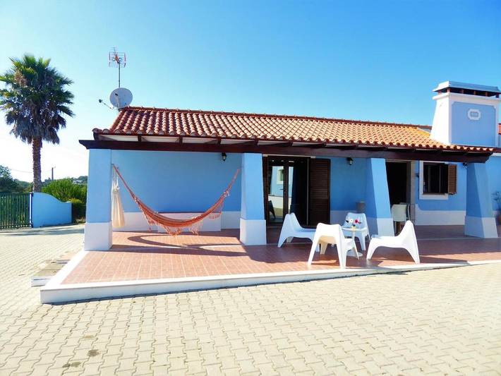 Casa de férias para 4 pessoas, com vista e jardim em Santiago do Cacém