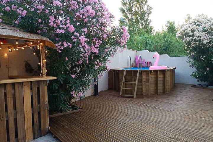 Ferienwohnung für 18 Personen, mit Garten und Whirlpool in Marseillan