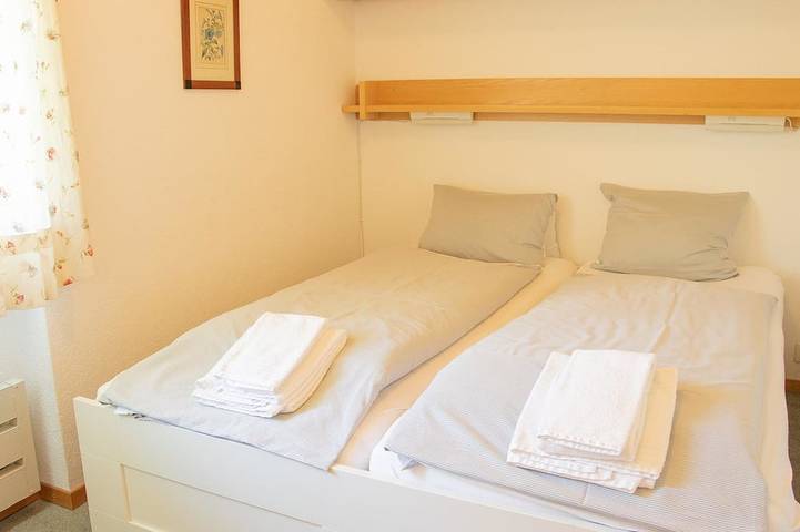 Appartement entier, Haus Christina Dohlengiebel Appartement/Fewo, Dusche und Bad, Wc, 3 Schlafräume in Arosa, Chaîne de Plessur