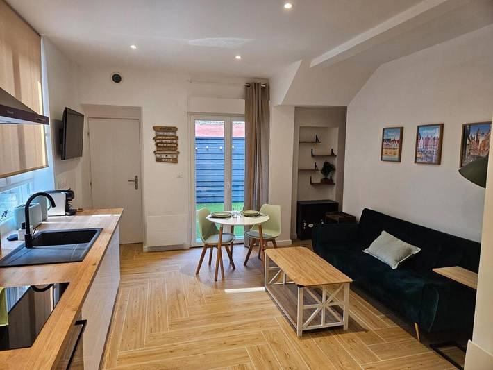 Gîte pour 2 personnes, avec terrasse et jardin, animaux acceptés à Béthune
