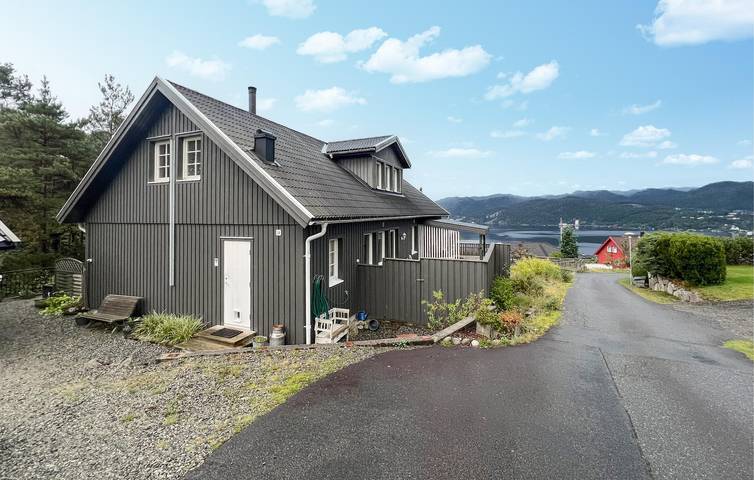 Ferienhaus für 8 Personen, mit Garten und Terrasse - 1