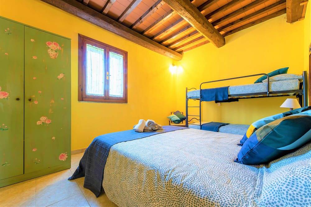 Country House Donoratico - Solo Per Famiglie in Donoratico (Italia), Costa degli Etruschi