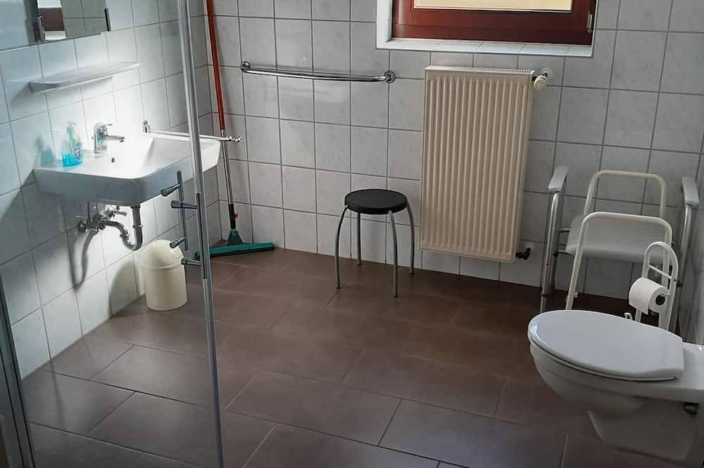 Ganze Wohnung, 4-Bett-Ferienwohnung Typ 1A - Franzenhof, Ferienwohnungen in Freilingen, Blankenheim