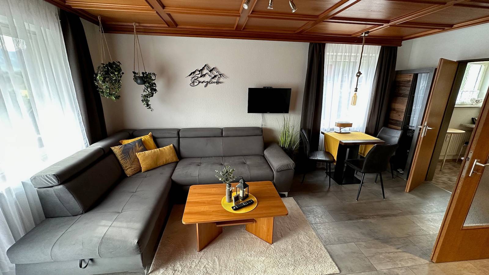 Ganze Wohnung, Ferienwohnung Bergliebe Müller mit Bergblick und Balkon in Fischen, Bayerisch Schwaben